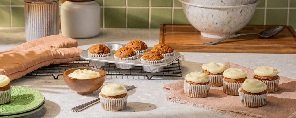 13 Pumpkin Spice Cupcakes Cream Cheese Frosting 2086 DC v003