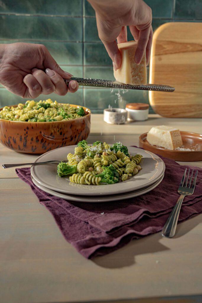 Rotini with Pesto, Broccoli, and White Beans made with Green Valley Great Northern Beans