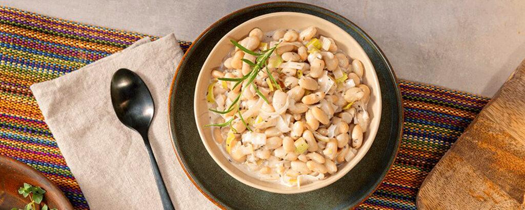 Creamy Great Northern Beans Rosemary cropped