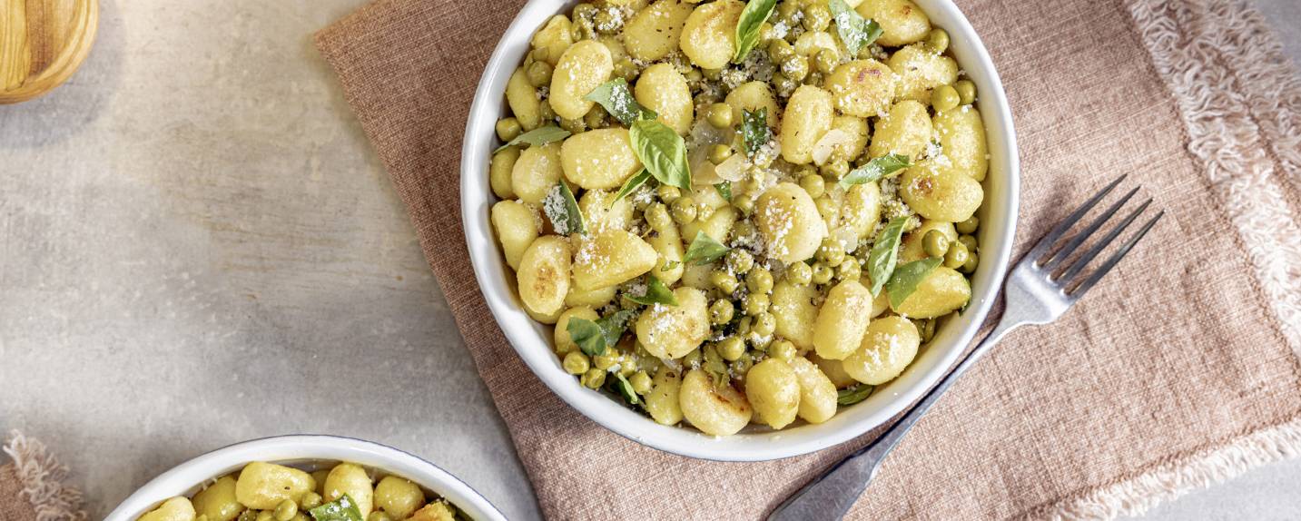 Crispy Gnochi Peas Parm new