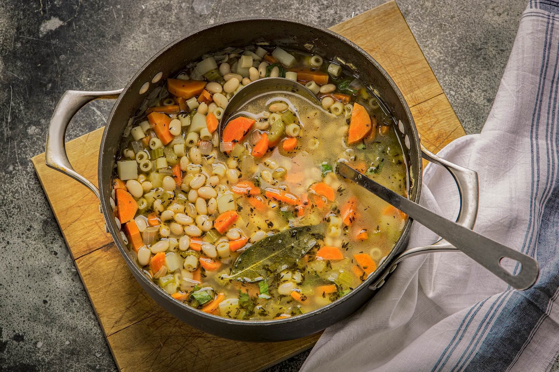 great_northern_bean_veg_soup_cc
